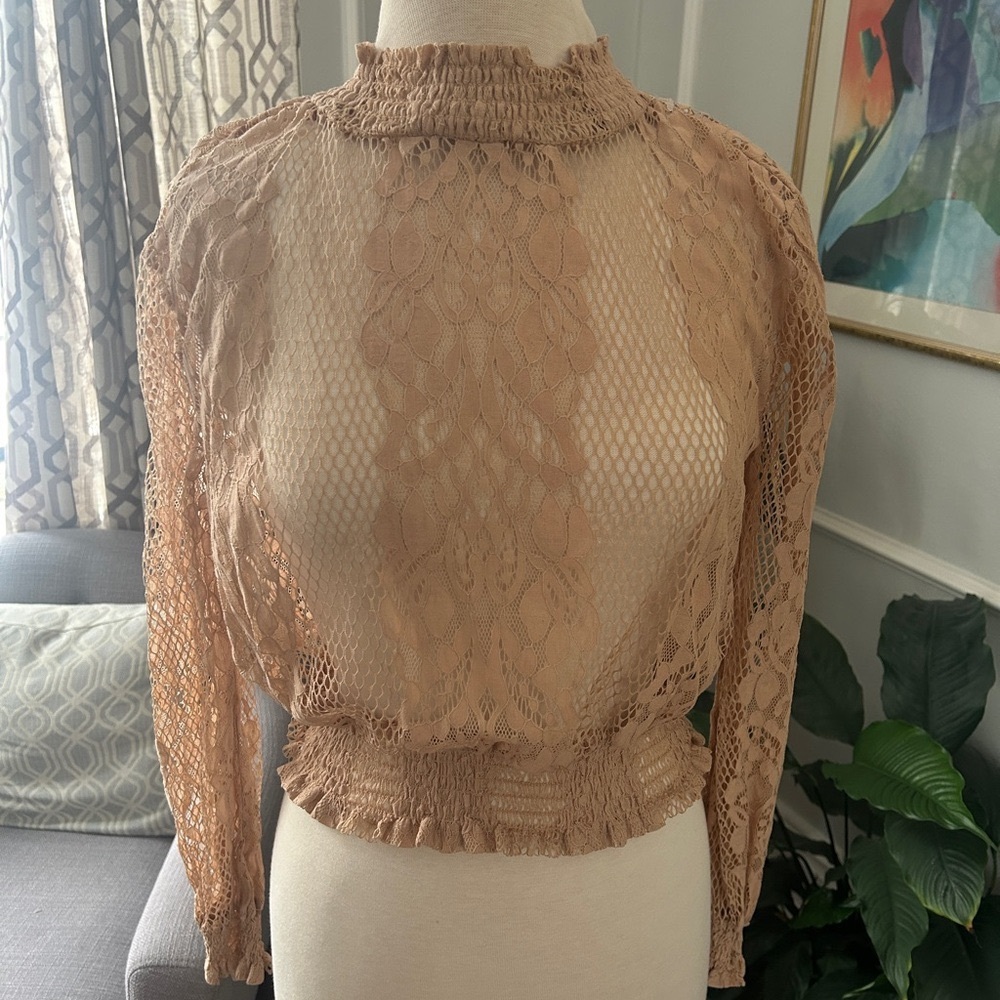 Windsor Lace Top with High Neck Collar NWOT